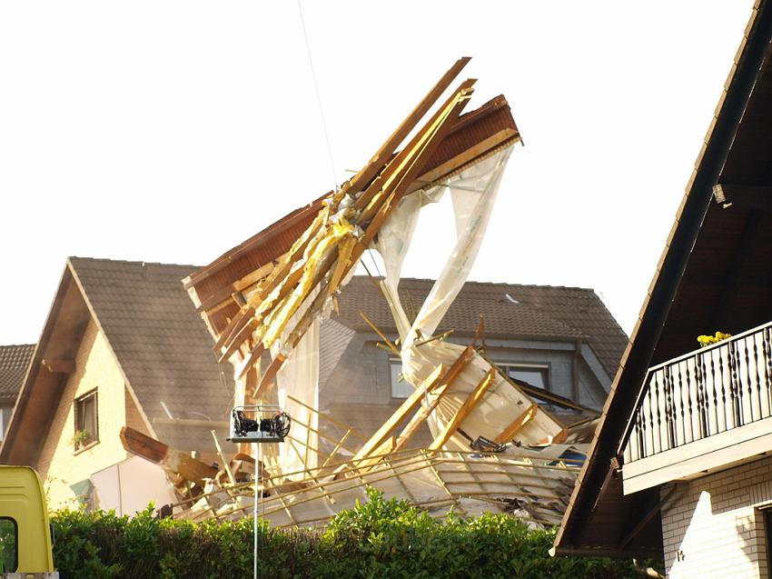 Haus explodiert Bergneustadt Pernze P170.JPG